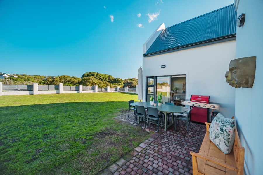 4 Bedroom Property for Sale in St Francis Links Eastern Cape